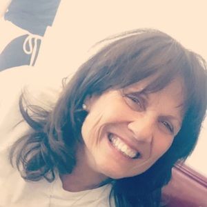 Meet your Posher, Leslie